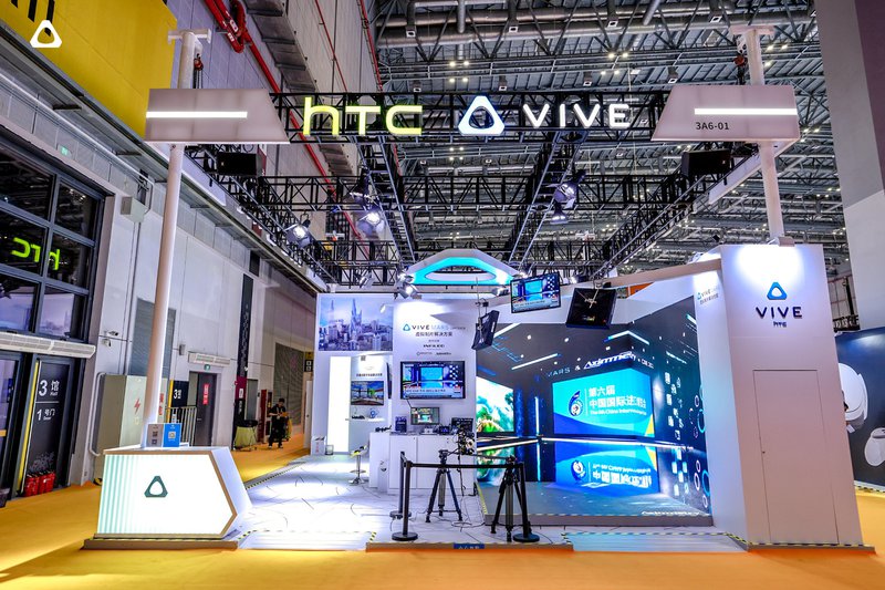 HTC VIVE展台.jpg