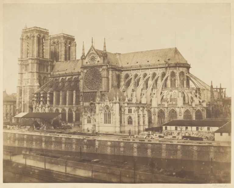 Notre-Dame Cathedral without a spire in a photo taken around 1850